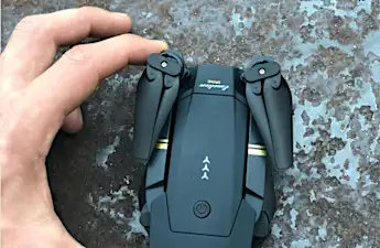 Αυτό το φτηνό δρεπάνι είναι η πιο εκπληκτική εφεύρεση στην Ελλάδα, το 2019