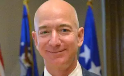 Self-Made Billionaire Jeff Bezos Recommends: 5 Books For Turning Your Life Around