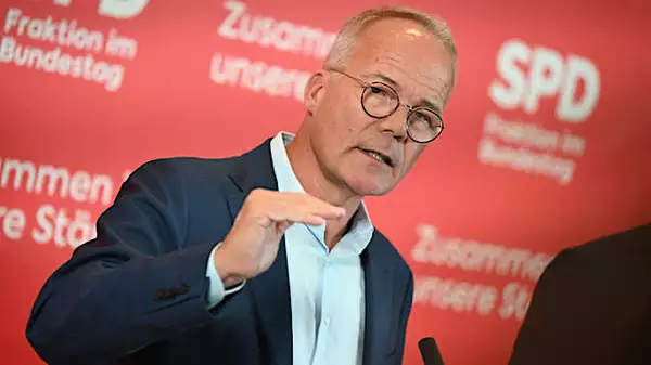 SPD-Fraktionschef offen für höhere Rentenbeiträge