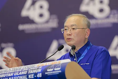 In an act of defiance, MCA’s Batu division shuts operations centre in boycott of MIC candidate
