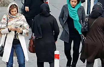 Students clash over hijab at Tehran University