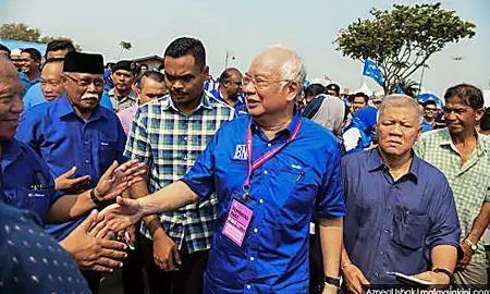 Najib tak hirau mata bengkak, demi BN hadir di Tg Piai