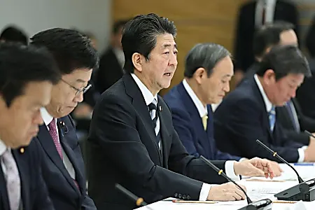 Coronavirus: Ο πρωθυπουργός Shinzo Abe ζητεί «βασική πολιτική» για την καταπολέμηση της εξάπλωσης των ασθενειών