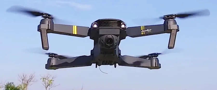 Η Selfie Drone έχει την Ελλάδα Drone Companies σε έναν πανικό.