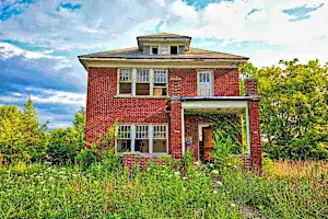 Abandoned Houses for Sale - Prices May Surprise You