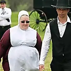 [Pics] 14 κανόνες που δεν ήξερες ότι πρέπει να τηρούν οι γυναίκες Amish