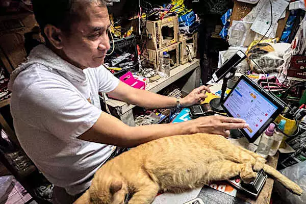 Philippine startups ride funding boom, but growing pains remain