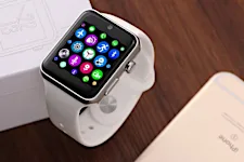 CLONE  do APPLE WATCH custa 1/5 do valor, funciona com IOS e Android