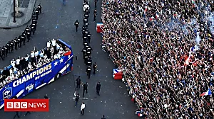 French fans go crazy for World Cup winners