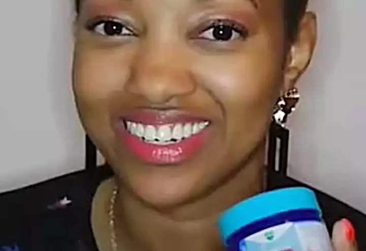 Rub Vicks VapoRub On Your Feet At Night, Here's Why Rub Vicks VapoRub On Your Feet At Night, Here's Why