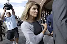 Lori Loughlin reports to prison to begin 2-month sentence for admissions scam