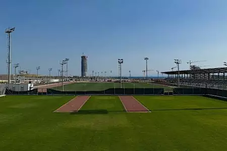Το The Ellinikon Sports Park, η καρδιά της ανάπλασης του Ελληνικού, ανοίγει τις πόρτες του στο κοινό Το The Ellinikon Sports Park, η καρδιά της ανάπλασης του Ελληνικού, ανοίγει τις πόρτες του στο κοινό