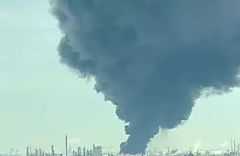 US chemical plant fire smoke plume hovers over Houston