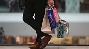 The fight against compulsive shopping that takes a year