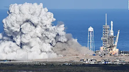 Los jóvenes mexicanos que lanzarán al espacio un segundo nanosatélite | Video