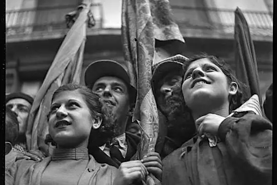 Fotos: El fotógrafo de la Guerra Civil que se condenó al olvido 