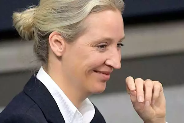 Είναι η Άλις Βάιντελ έτοιμη να αποχωρήσει από την πολιτική σκηνή λόγω της ιδιωτικής της ζωής;