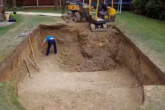 Man's Hilarious Pool Revenge on Unwanted Guests