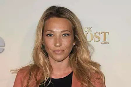 "Oui notre région a eu un drame mais..." : Laura Smet fait une grosse mise au point après avoir été évacuée du Cap-Ferret