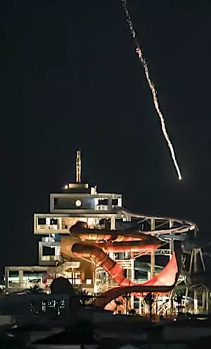 Γαλλία, Γερμανία και Ηνωμένο Βασίλειο έτοιμες να αναλάβουν «αμυντική δράση» κατά του Ιράν Γαλλία, Γερμανία και Ηνωμένο Βασίλειο έτοιμες να αναλάβουν «αμυντική δράση» κατά του Ιράν