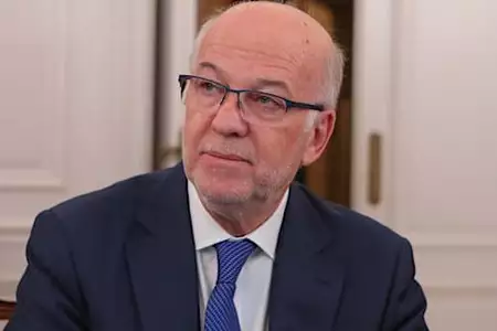 Φλωρίδης: «Αν δεν υπήρχε ισχυρή κυβέρνηση η Ελλάδα θα έπεφτε χωρίς να έχει πέσει μια τουφεκιά» Φλωρίδης: «Αν δεν υπήρχε ισχυρή κυβέρνηση η Ελλάδα θα έπεφτε χωρίς να έχει πέσει μια τουφεκιά»