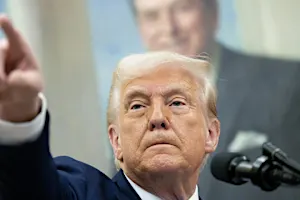 Trump dice que los aranceles de Estados Unidos afectarán a "todos los países"