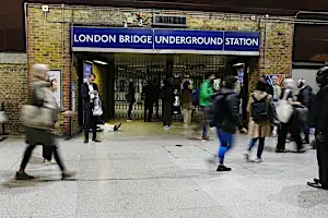 Εκατομμύρια άνθρωποι επλήγησαν από την απεργία των εργαζομένων στο μετρό του Λονδίνου