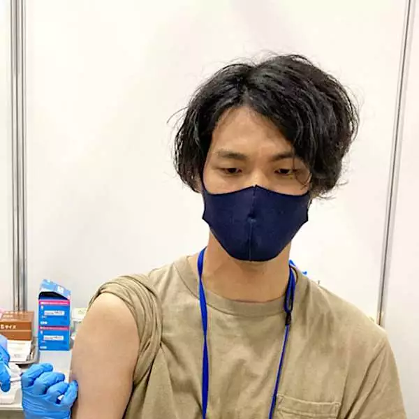 26歳記者、ワクチン接種したら…数十分で終了　翌日、腕に少し痛み