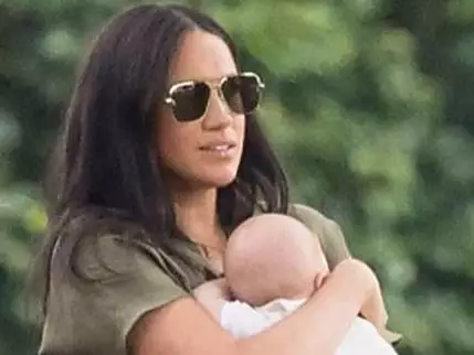 Photos Show The Difference Between Meghan & Kate As Mothers