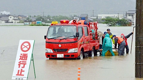 ＜大雨特別警報　佐賀＞写真グラフ　無情の雨、被害相次ぐ｜行政・社会｜佐賀新聞ニュース