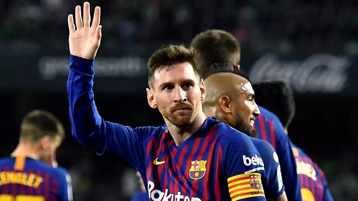 VOTA: Â¿Merece Messi ganar el prÃ³ximo BalÃ³n de Oro tras sus golazos ante el Betis?