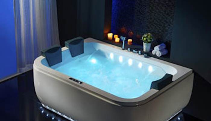 Love Soaking In A Nice Hot Tub? Then These Affordable Walk In Bath Tubs May Be For You!