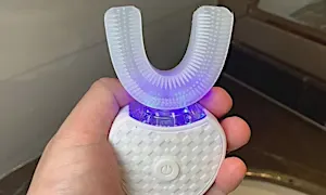 Olvídese de los cepillos de dientes manuales: ¡este es el futuro!