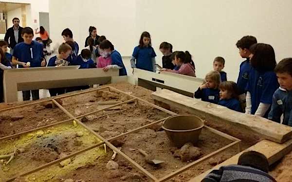 Ciencia y educación para fijar población en la España vaciada Ciencia y educación para fijar población en la España vaciada