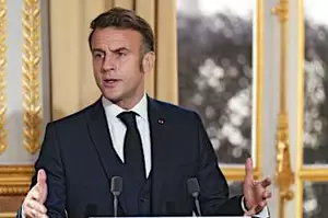 Macron says France ‘does not approve’ of US method to overthrow Maduro