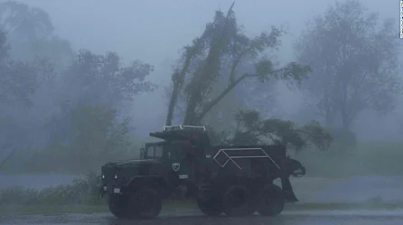 Mira y escucha la fuerza destructiva de Ida al tocar tierra en Louisiana