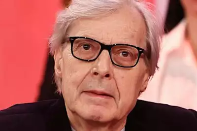 "È morto". Vittorio Sgarbi, tragico lutto "È morto". Vittorio Sgarbi, tragico lutto
