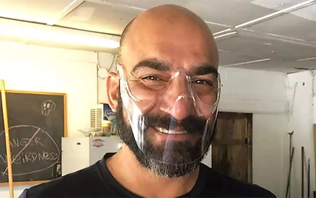 Le nouveau masque transparent vient d'arriver en Allemagne