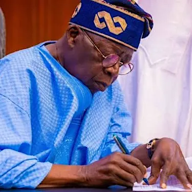 Presidency says CNG to cost N230 per kg