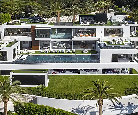 America's Most Expensive Megamansion - This Home Is Truly Remarkable