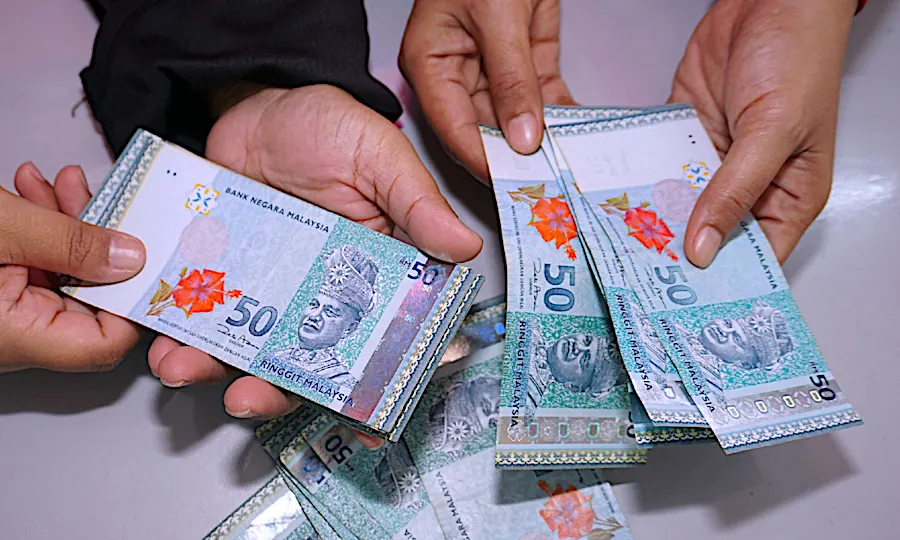 Invest now $ 250 in Companies like Netflix and get a monthly income. Here's how to do it...