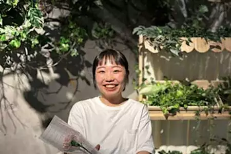 おふろcafe ハレニワの湯の母の日イベント開催中。母の日当日には女性のお客さまへのカーネーションのプレゼントも（PR TIMES）