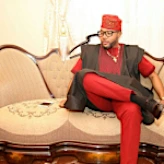 Video Of E Money Spraying Money With Machine At Onazi’s Wedding Has Got People Talking