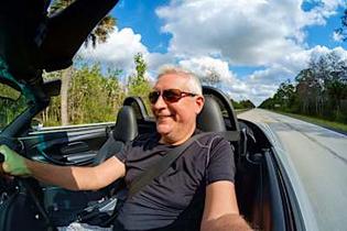 Descubre cuánto vale tu coche en solo 30 segundos