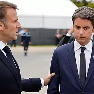 Γάλλος πρωθυπουργός: αιφνιδιασμένος ο αρχηγός της εκστρατείας στο «ξαφνικό» δημοσκοπικό παιχνίδι του Μακρόν