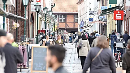 Rendsburg: Zeugen gesucht: Raubüberfall mitten in der Einkaufspassage