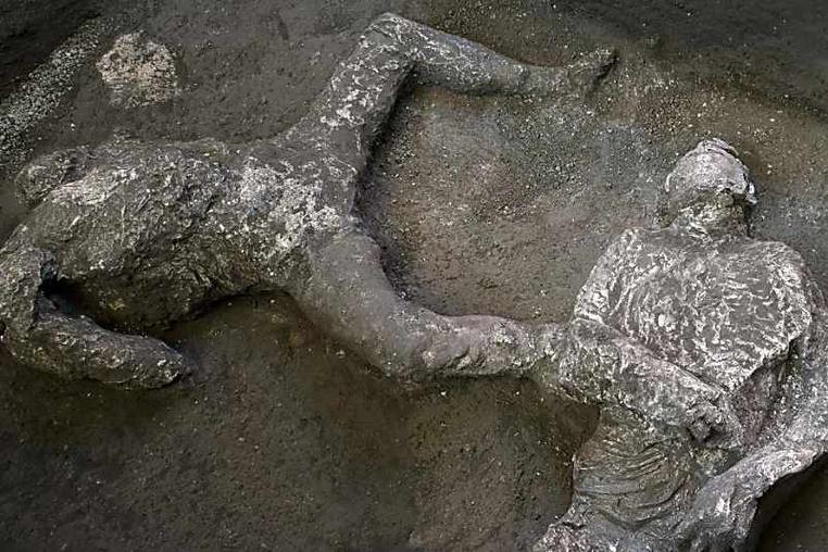 Bodies of rich man and slave discovered within Pompeii ruins