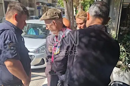 Έντονος διάλογος του 89χρονου με τον Εισαγγελέα: «Να σε φοβάμαι;» - «Ναι, θα σε τουφεκίσω κι εσένα» Έντονος διάλογος του 89χρονου με τον Εισαγγελέα: «Να σε φοβάμαι;» - «Ναι, θα σε τουφεκίσω κι εσένα»