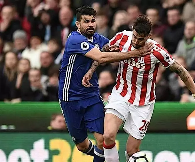 Manager hails Costa's 'discipline' as Chelsea march on