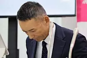 れいわ山本代表、辞任表明　政界引退、党名変更へ